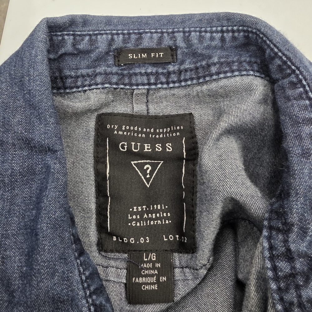 Guess Men's Dark Blue Casual Button Down Shirt - Picture 8 of 9